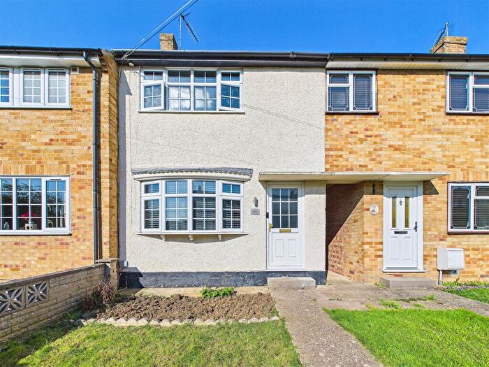 2 Bedroom Terraced House For Sale In Orange Tree Close, Chelmsford, CM2