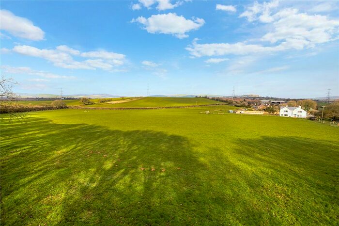 4 Bedroom Detached House For Sale In Poltimore, Exeter, EX4