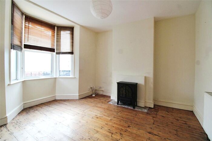 2 Bedroom End Of Terrace House To Rent In Chaplin Road, Easton, Bristol, BS5