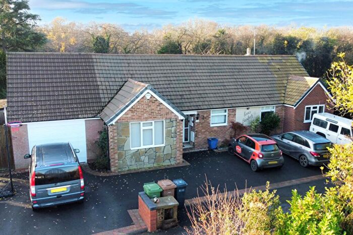 4 Bedroom Property For Sale In Station Road, Balsall Common, CV7