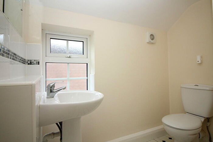 1 Bedroom Flat To Rent In High Street, Northallerton, DL7