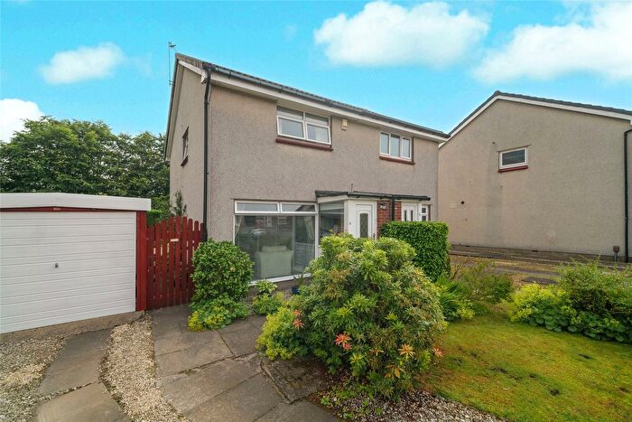 2 Bedroom Semi-detached House For Sale In Chisholm Avenue, Bishopton, Renfrewshire, PA7