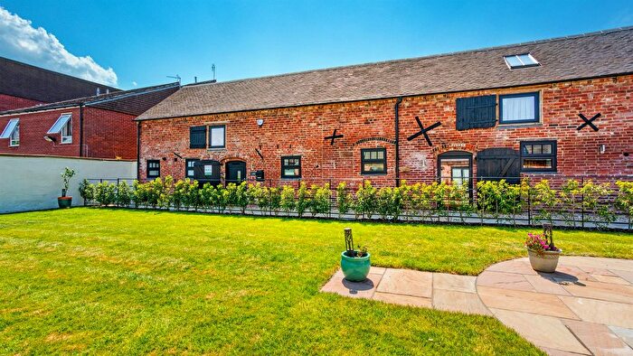 3 Bedroom Barn Conversion For Sale In The Stables, Vicarage Road, Mickleover, Derby, DE3