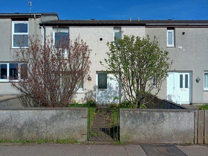 3 Bedroom Terraced House For Sale In Springbank, Peterhead, Aberdeenshire, AB42