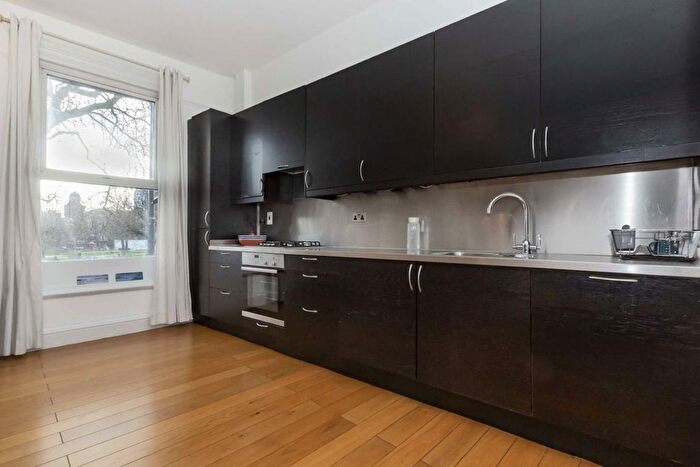 1 Bedroom Flat To Rent In Uxbridge Road, London, W12