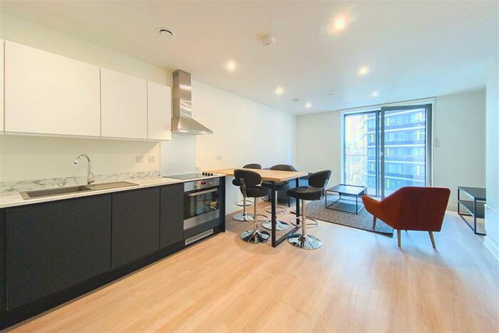 2 Bedroom Apartment To Rent In Laurence Place, M3