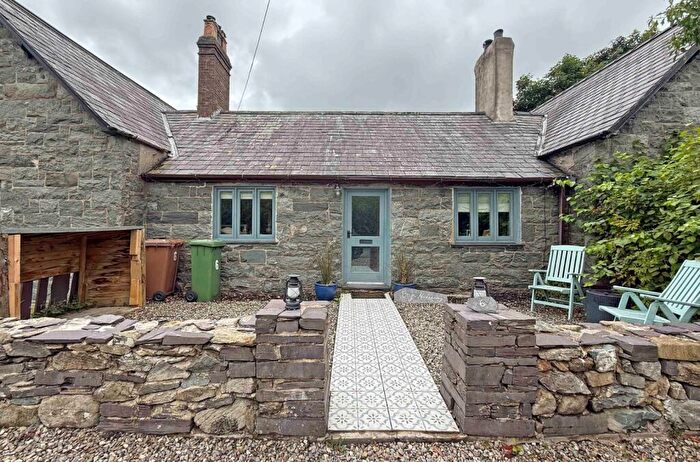 2 Bedroom Terraced House For Sale In St. Anns Bethesda, Bethesda, Bangor, Gwynedd, LL57