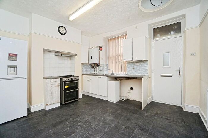 3 Bedroom Terraced House For Sale In South Road, Walkley, Sheffield, S6
