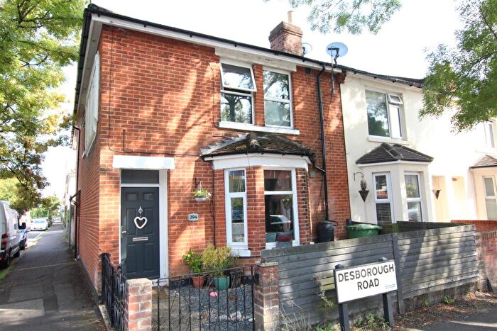 2 Bedroom Maisonette To Rent In Desborough Road, Eastleigh, SO50