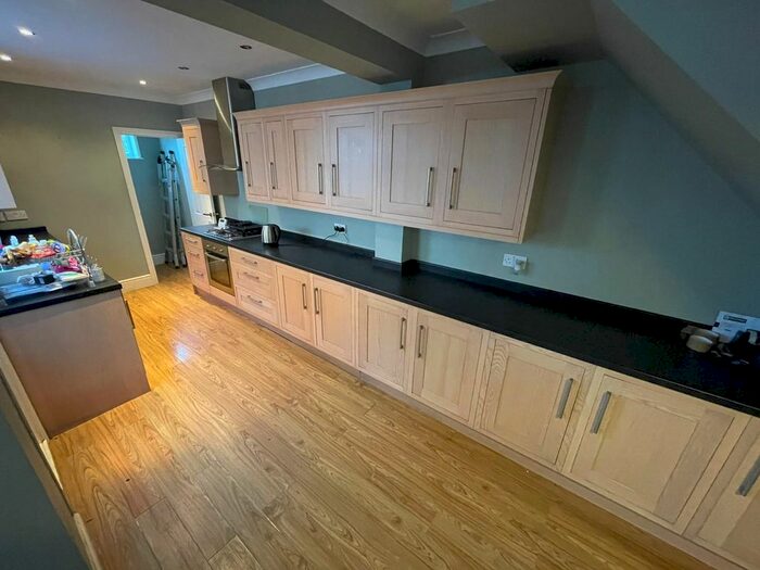 3 Bedroom Property To Rent In Lower Cliff Road, Gorleston, Great Yarmouth NR31