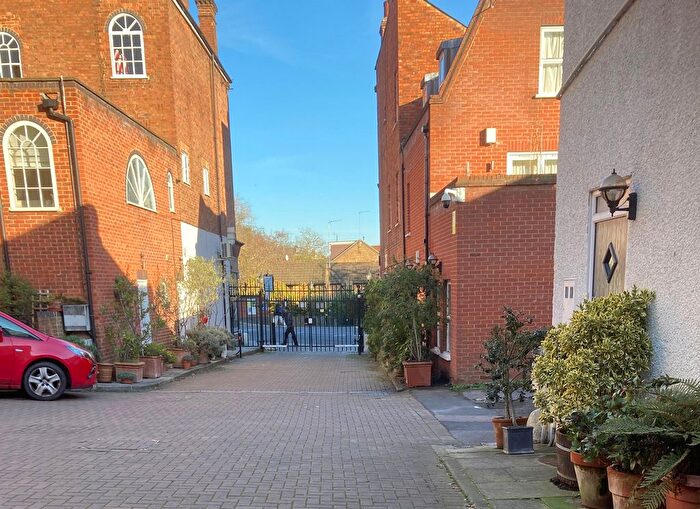 1 Bedroom Flat To Rent In Maryon Mews, London, NW3