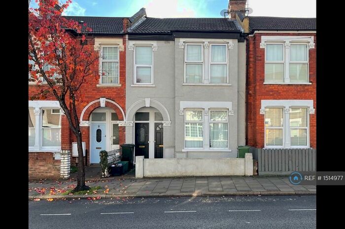 2 Bedroom Maisonette To Rent In Blandford Road, Beckenham, BR3