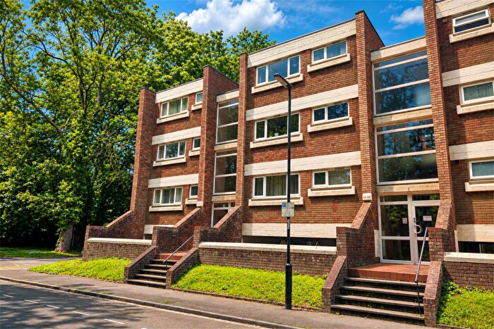 1 Bedroom Flat For Sale In Southampton, SO15