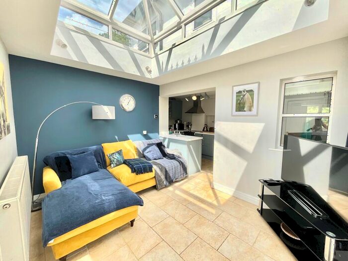 3 Bedroom Cottage For Sale In Copmere End, Stafford, ST21