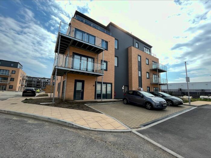 1 Bedroom Flat To Rent In Olivia Walk, Newtown Road, Ashford, TN24