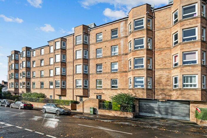 2 Bedroom Flat To Rent In Tantallon Road, Flat -, Shawlands, Glasgow, G41