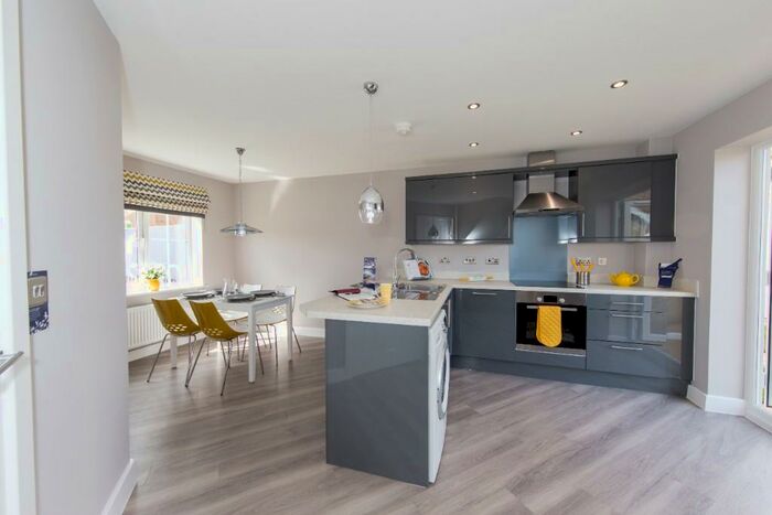 3 Bedroom Semi-Detached House For Sale In London Road Kirton, PE20