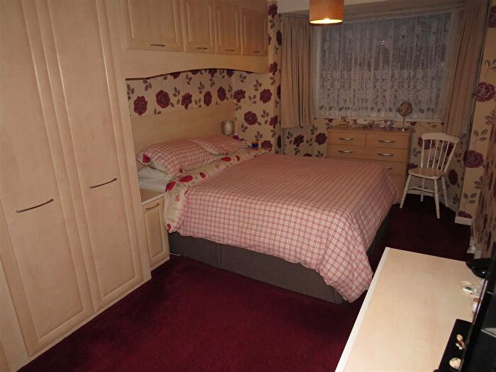 3 Bedroom Semi-Detached House For Sale In Water Orton Road, Castle Bromwich, Birmingham, B36