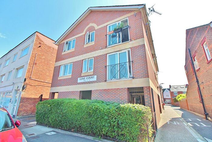2 Bedroom Flat For Sale In Kipling Road, Hilsea, PO2