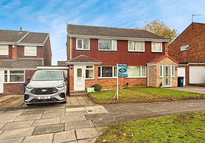 3 Bedroom Semi Detached House For Sale In Cowdray Court, Newcastle Upon Tyne, NE3