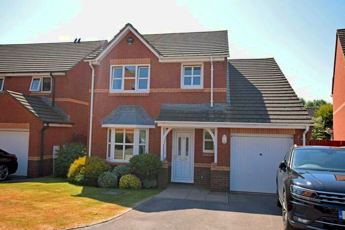 4 Bedroom Detached House To Rent In Pinhoe, EX1