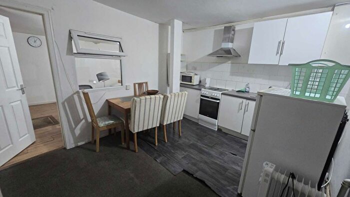 1 Bedroom Flat To Rent In High Street, Croydon, CR0