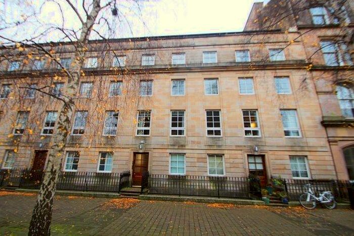 2 Bedroom Flat To Rent In St. Andrews Square, Glasgow G1