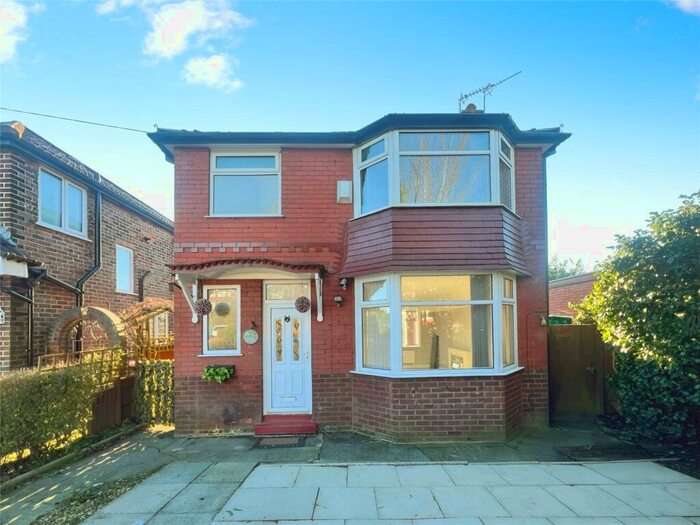 3 Bedroom Detached House To Rent In East Lancashire Road, Swinton, Manchester, Greater Manchester, M27
