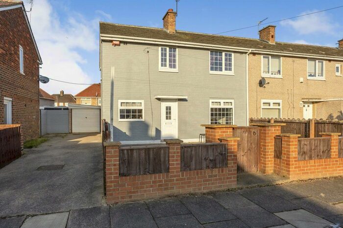 3 Bedroom Terraced House To Rent In Ampleforth Road, Middlesbrough, TS3