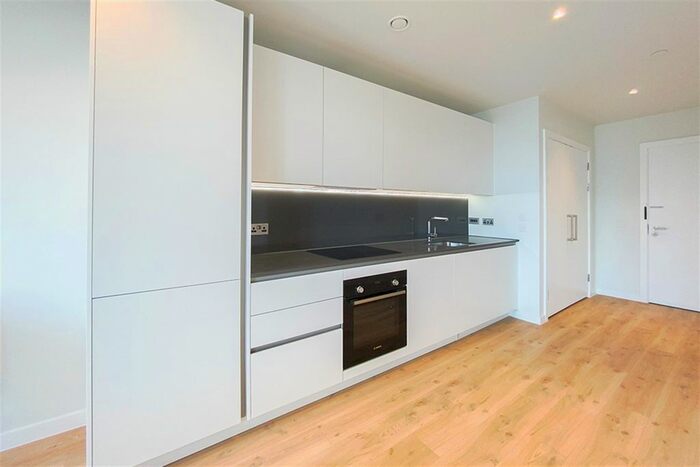 1 Bedroom Flat To Rent In The Gate, Meadowside, M4