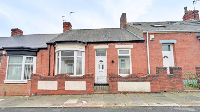3 Bedroom Terraced House For Sale In Queens Crescent, High Barnes, Sunderland, SR4