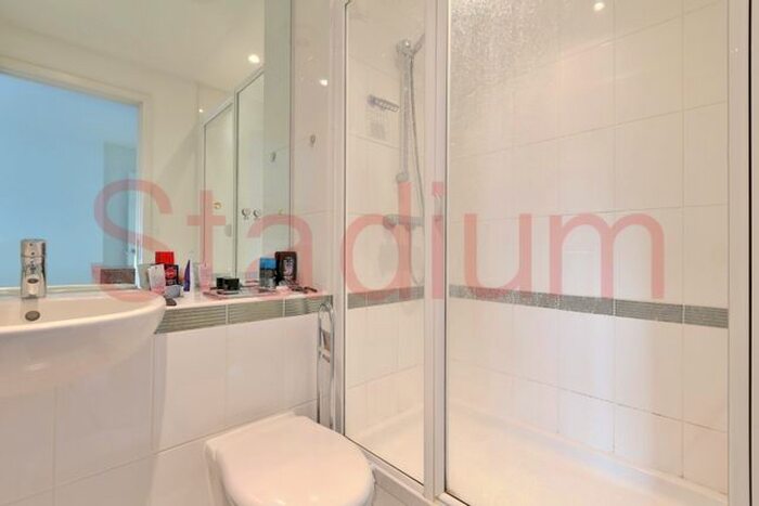 2 Bedroom Flat To Rent In Carronade Court, Vizion, - Energy Rating B, N7