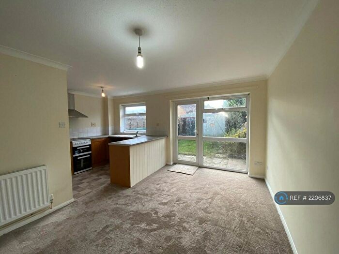1 Bedroom Flat To Rent In Thirlmere Drive, Stowmarket, IP14