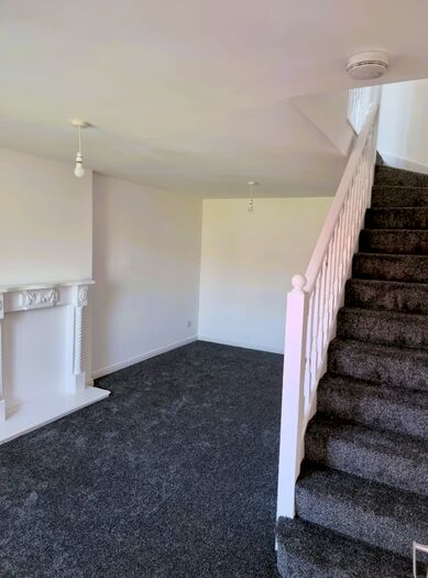 2 Bedroom Detached House To Rent In Grace Road, Doncaster, South Yorkshire, DN12