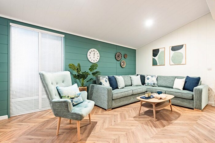 2 Bedroom Park Home For Sale In St. Tudy, Bodmin, PL30