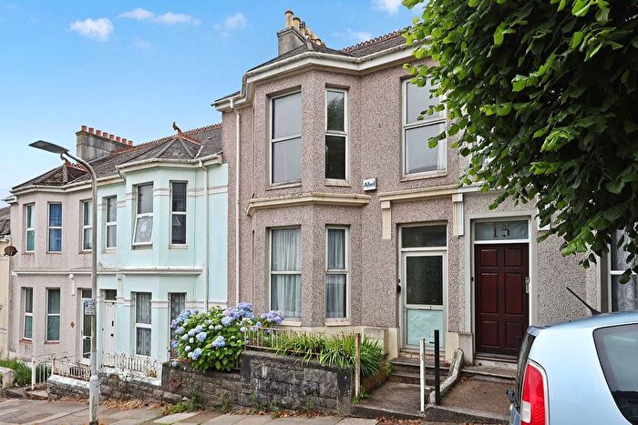 3 Bedroom Terraced House For Sale In Pentyre Terrace, Plymouth, Devon, PL4