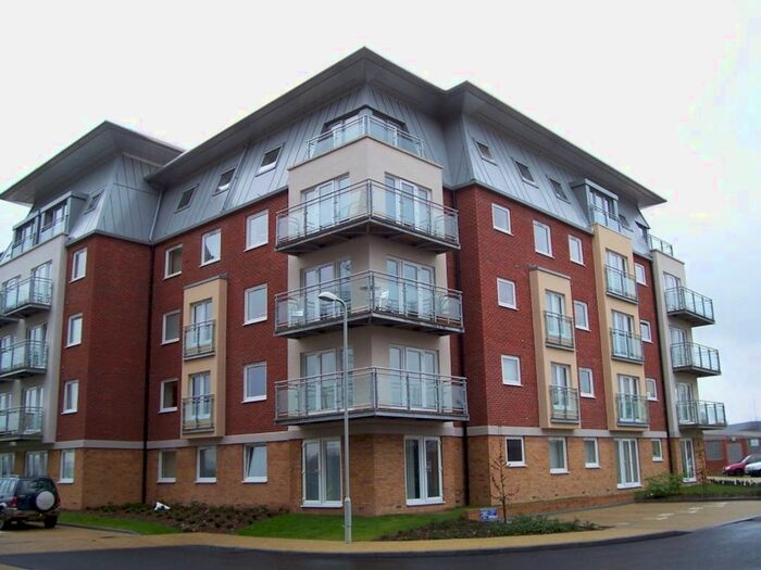 2 Bedroom Flat To Rent In Winterthur Way, Basingstoke RG21