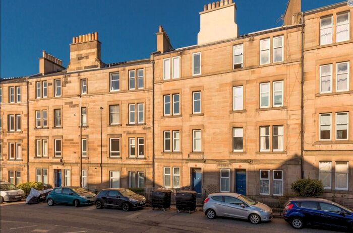 1 Bedroom Flat To Rent In Roseburn Street, Edinburgh, EH12