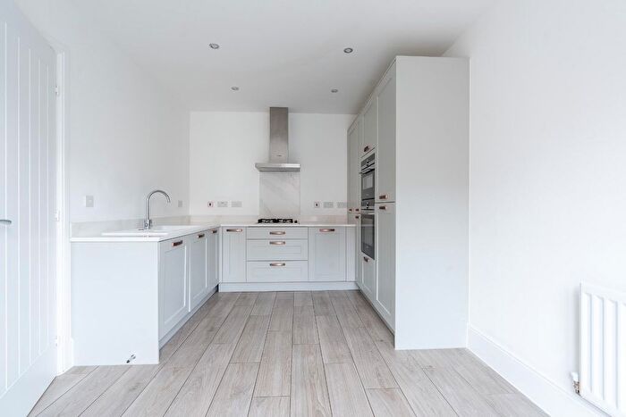 4 Bedroom Semi-detached House For Sale In Mustoe Road, Bristol, BS16