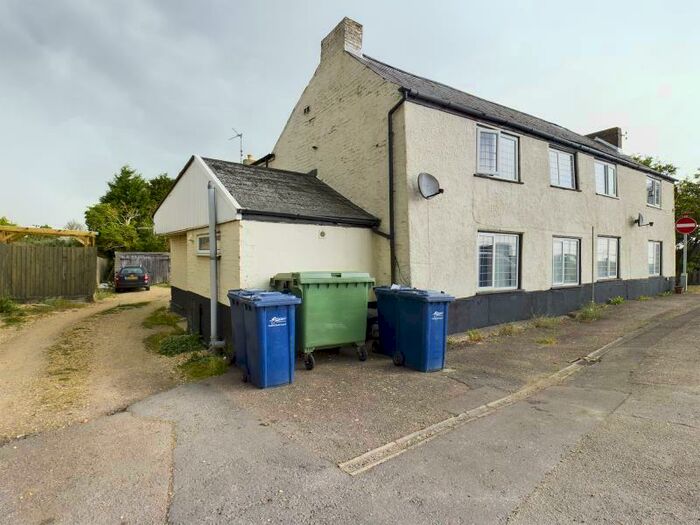 1 Bedroom Flat To Rent In The Drove, Pondersbridge, Huntingdon, PE26