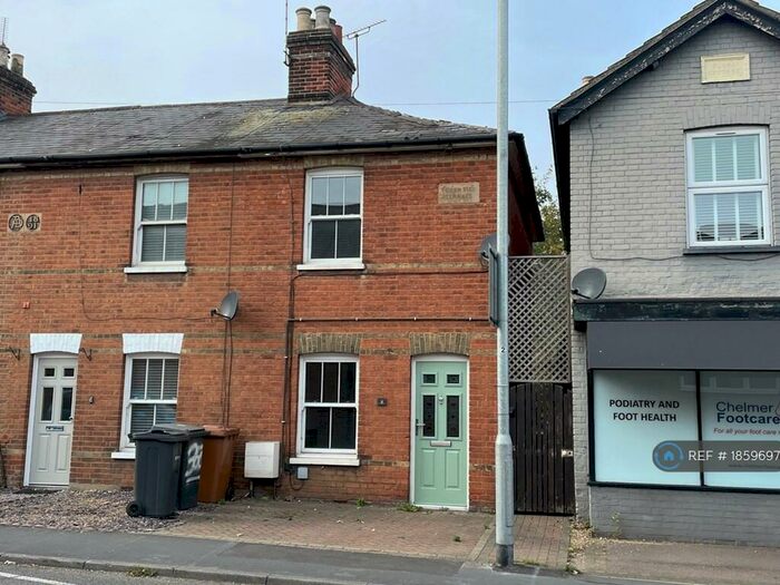 2 Bedroom End Of Terrace House To Rent In Beehive Lane, Chelmsford, CM2