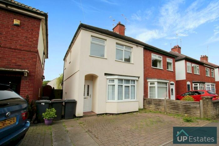 3 Bedroom Semi-Detached House To Rent In Beaumont Road, Nuneaton, CV11