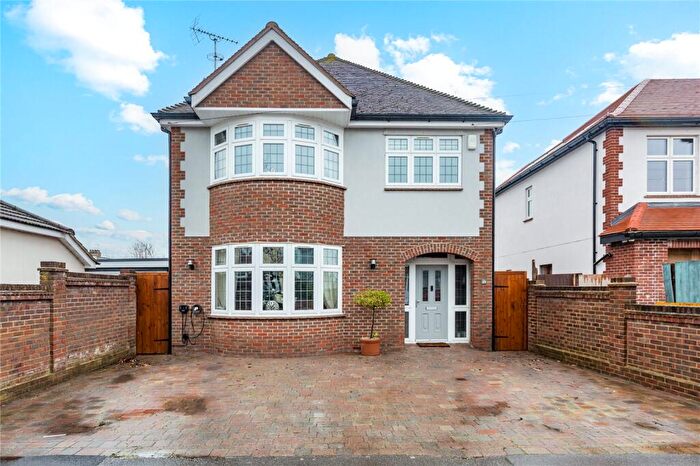 4 Bedroom Detached House For Sale In Winifred Avenue, Hornchurch, RM12