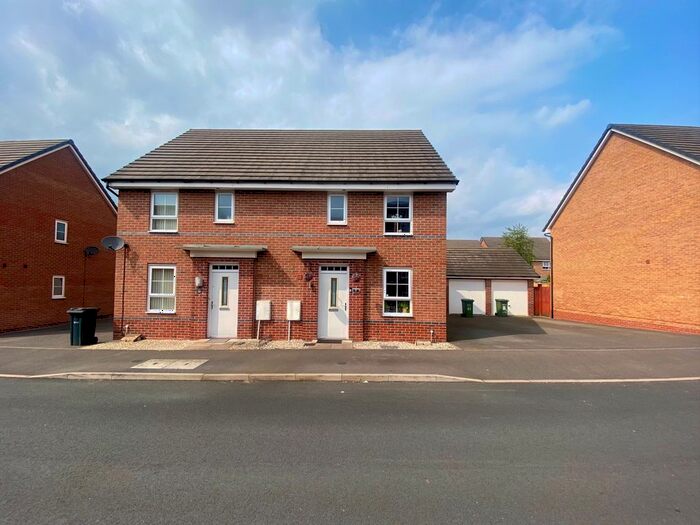 3 Bedroom Property To Rent In Rounds Road, Worcester, WR5