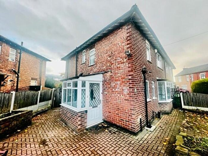 3 Bedroom House To Rent In Gilmour Terrace, Manchester, M9