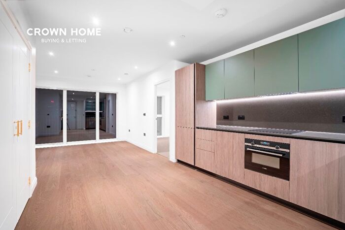 1 Bedroom Flat To Rent In Chelsea Botanica, Andrena Apartments, Imperial Wharf, SW6