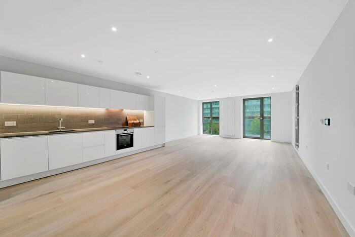 2 Bedroom Flat To Rent In Kelson House, Royal Wharf, London, E16