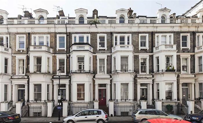 1 Bedroom Flat To Rent In Westgate Terrace, London, SW10