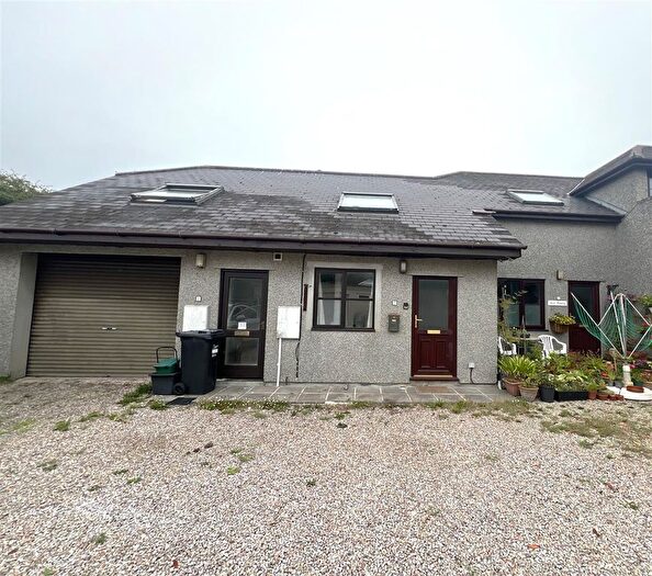 2 Bedroom Terraced House To Rent In Fore Street, Goldsithney, TR20