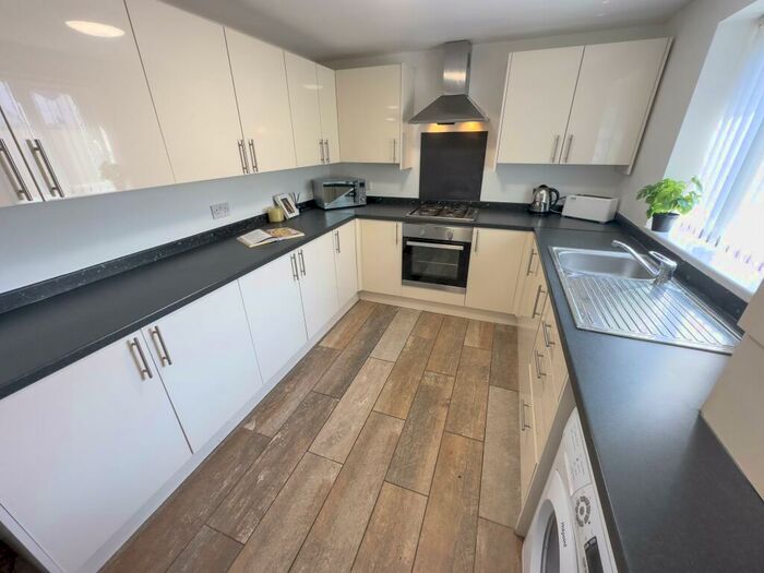 5 Bedroom House To Rent In Cotswold Street, L7